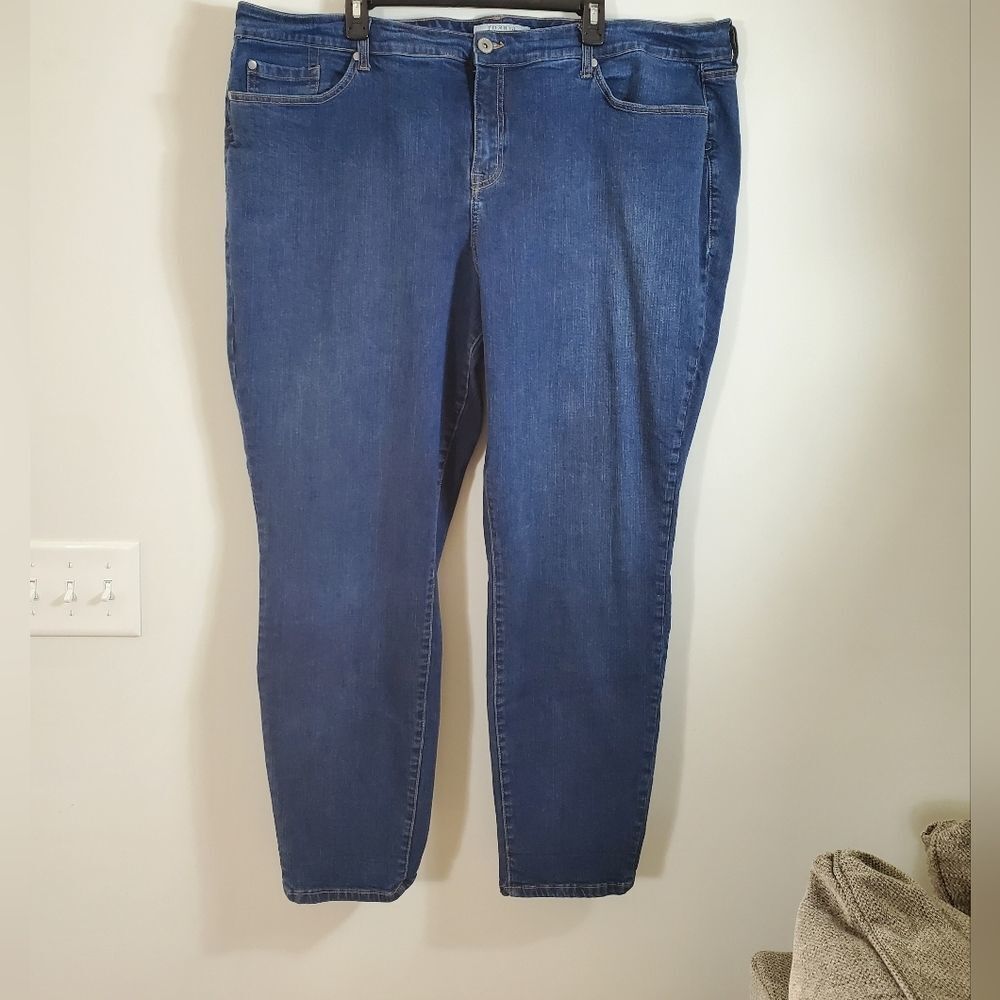 Torrid Curvy Skinny Jeans Size 26